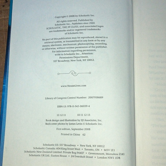 Book ONE The 39 Clues: the maze of bones by Rick Riordan - Picture 6 of 10